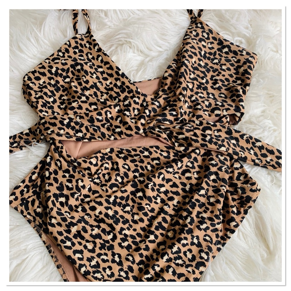 Aerie Cut Out Tie Wrap One Piece Swimsuit Animal Print Brown Black Size XL - Picture 3 of 8